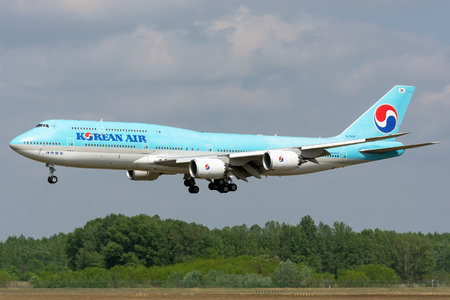 Boeing 747-8 - HL7632 operated by Korean Air