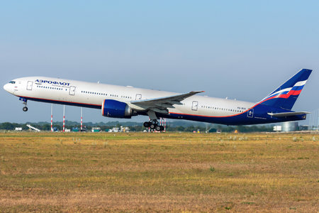 Boeing 777-300ER - VQ-BUA operated by Aeroflot