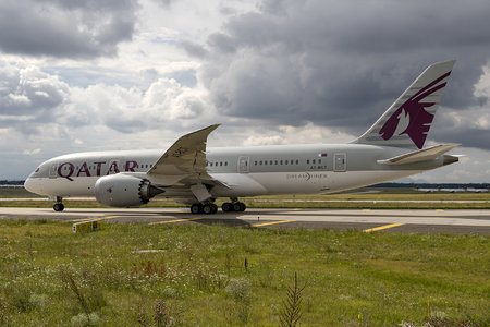 Boeing 787-8 Dreamliner - A7-BCT operated by Qatar Airways
