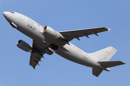 Airbus A310-304MRTT - 10+25 operated by Luftwaffe (German Air Force)