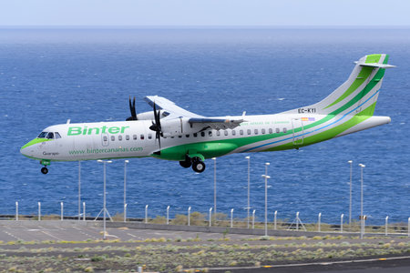 ATR 72-212A - EC-KYI operated by Binter Canarias