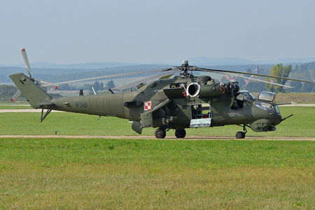 Mil Mi-24V - 956 operated by Siły Powietrzne Rzeczypospolitej Polskiej (Polish Air Force)