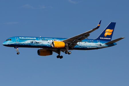Boeing 757-200 - TF-FIR operated by Icelandair