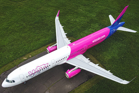 Airbus A321-231 - HA-LXE operated by Wizz Air