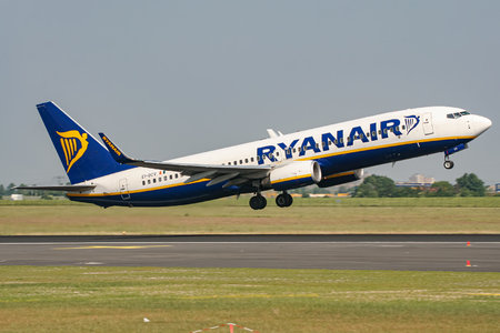 Boeing 737-8 MAX - EI-DCV operated by Ryanair