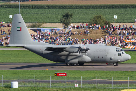 Lockheed C-130H Hercules - 1213 operated by United Arab Emirates Air Force