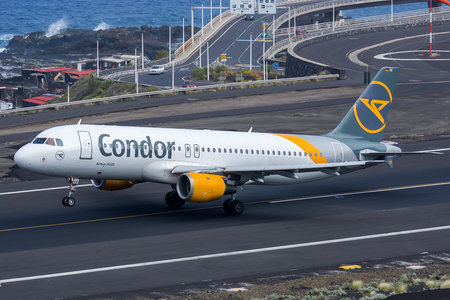 Airbus A320-212 - D-AICE operated by Condor