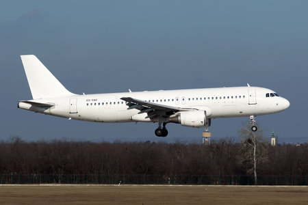 Airbus A320-214 - ES-SAU operated by Smartlynx Airlines Estonia