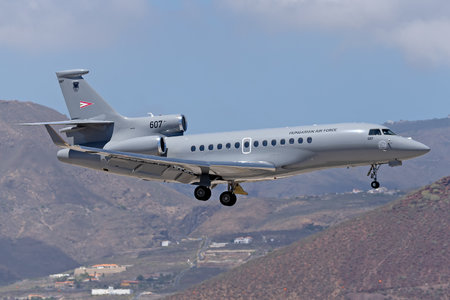 Dassault Falcon 7X - 607 operated by Magyar Légierő (Hungarian Air Force)