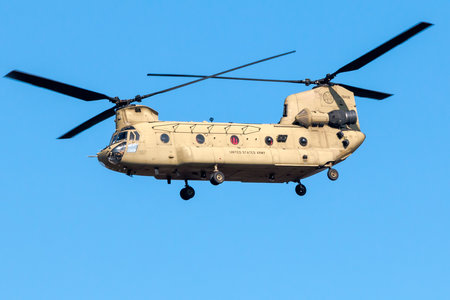 Boeing CH-47F Chinook - 13-08436 operated by US Army