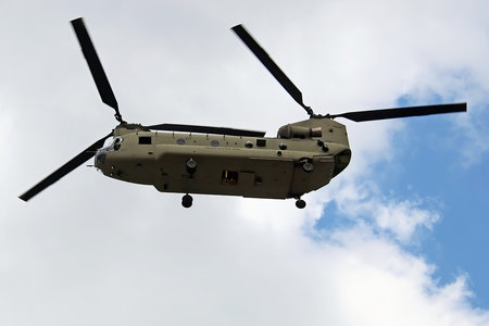 Boeing CH-47F Chinook - 17-08235 operated by US Army