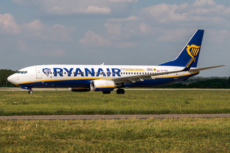 Boeing 737-800 - SP-RSK operated by Ryanair Sun