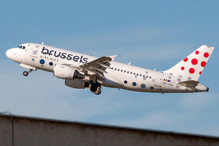 Airbus A319-111 - OO-SSU operated by Brussels Airlines
