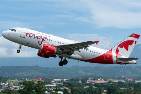 Airbus A319-114 - C-FYJP operated by Air Canada Rouge