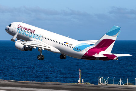 Airbus A320-214 - D-AIUQ operated by Eurowings