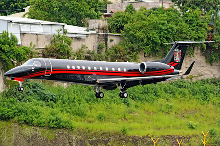 Embraer ERJ-135BJ Legacy - PP-JLO operated by Private operator