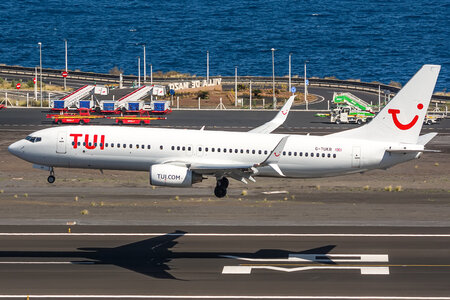 Boeing 737-800 - G-TUKR operated by TUI Airways