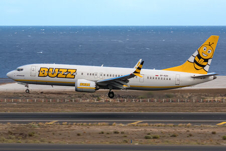 Boeing 737-8 MAX - SP-RZH operated by Buzz