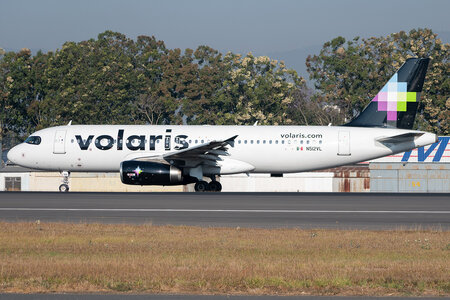 Airbus A320-233 - N512VL operated by Volaris