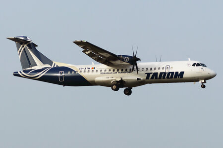 ATR 72-600 - YR-ATM operated by Tarom
