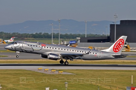 Embraer E190LR (ERJ-190-100LR) - OE-IHA operated by Niki