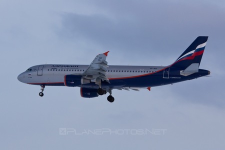Airbus A320-214 - VP-BID operated by Aeroflot