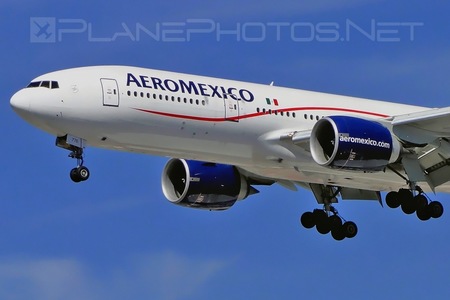 Boeing 777-200ER - N776AM operated by Aeroméxico