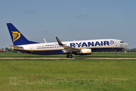 Boeing 737-800 - EI-EFH operated by Ryanair