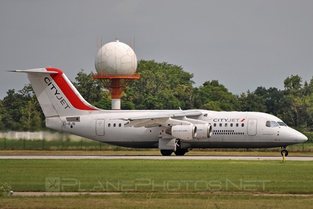 British Aerospace Avro RJ85 - EI-RJN operated by CityJet