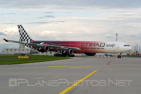 Airbus A340-642 - A6-EHJ operated by Etihad Airways