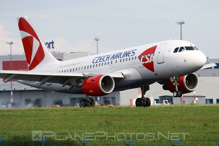 Airbus A319-112 - OK-NEO operated by CSA Czech Airlines