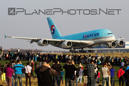 Airbus A380-861 - HL7614 operated by Korean Air