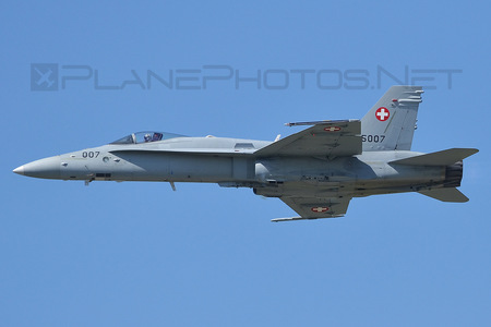 McDonnell Douglas F/A-18C Hornet - J-5007 operated by Schweizer Luftwaffe (Swiss Air Force)