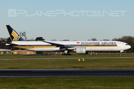 Boeing 777-300ER - 9V-SWK operated by Singapore Airlines