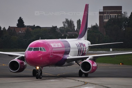 Airbus A320-232 - HA-LWI operated by Wizz Air