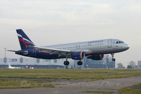 Airbus A320-214 - VP-BQW operated by Aeroflot