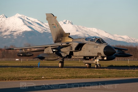 Panavia Tornado IDS - MM7048 operated by Aeronautica Militare (Italian Air Force)