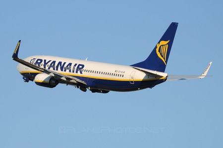 Boeing 737-800 - EI-DLW operated by Ryanair