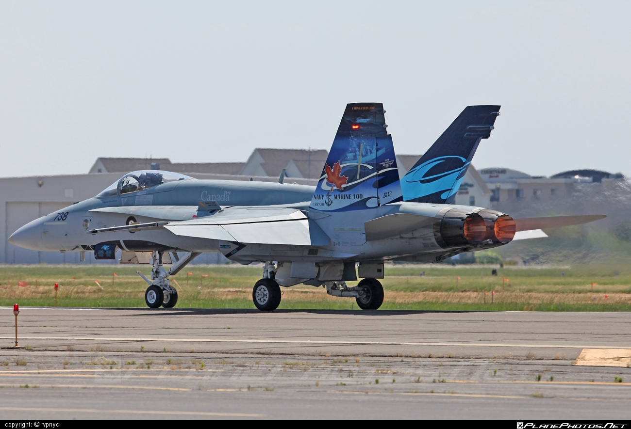 McDonnell Douglas CF-188A Hornet - 188738 operated by Canadian Armed Forces #cf188 #cf188a #cf188hornet #f18 #f18hornet #mcdonnelldouglas