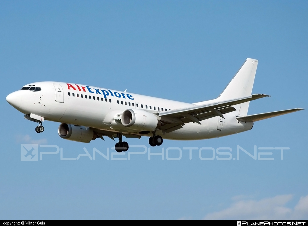 Boeing 737-300 - OM-BEX operated by AirExplore #AirExplore #airexplore #b737 #boeing #boeing737