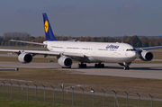 Airbus A340-642 - D-AIHT operated by Lufthansa
