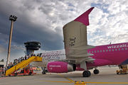 Airbus A320-232 - HA-LWL operated by Wizz Air