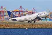 Boeing 747-400 - N197UA operated by United Airlines
