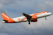 Airbus A320-214 - G-EZUH operated by easyJet