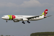 Airbus A330-343 - CS-TOU operated by TAP Portugal