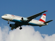 Airbus A320-214 - OE-LBO operated by Austrian Airlines
