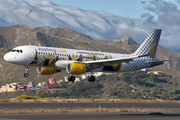 Airbus A320-214 - EC-LVP operated by Vueling Airlines