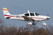 Cirrus SR22 - F-GKCI operated by CASSIDIAN Aviation Training Services