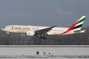 Boeing 777-200LR - A6-EWB operated by Emirates