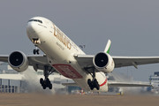 Boeing 777-300ER - A6-ENC operated by Emirates